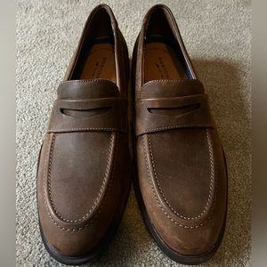 Men’s Bostonian leather loafers
